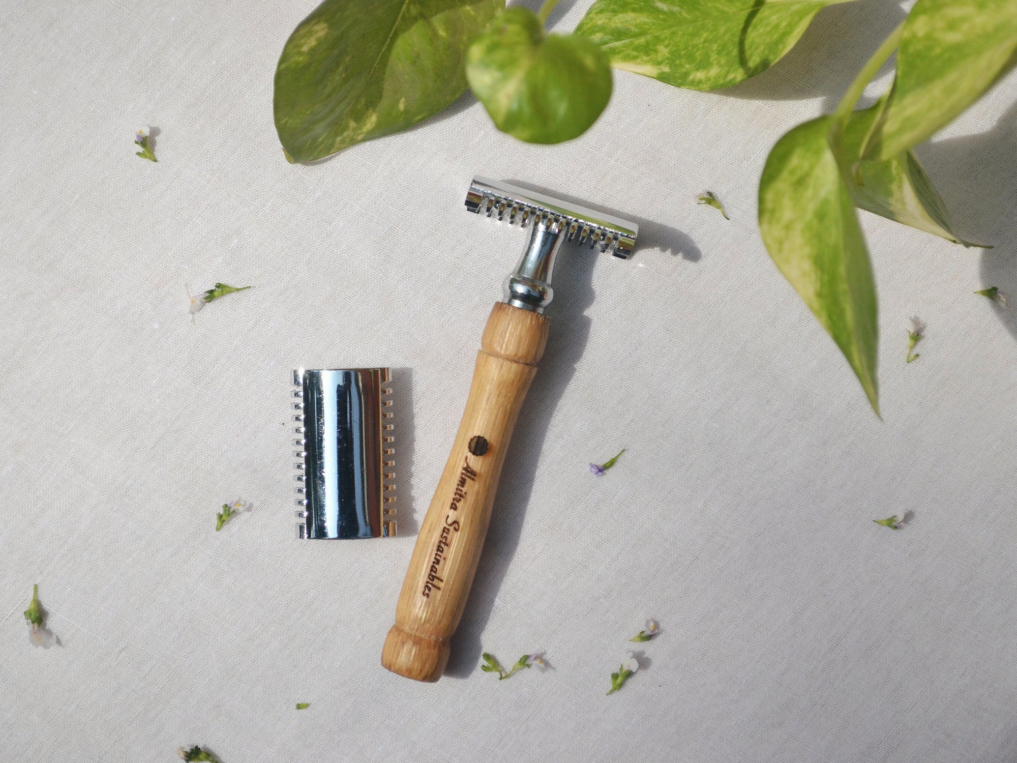 Reusable Bamboo Safety Razor (Double Edged) – Pack of 2