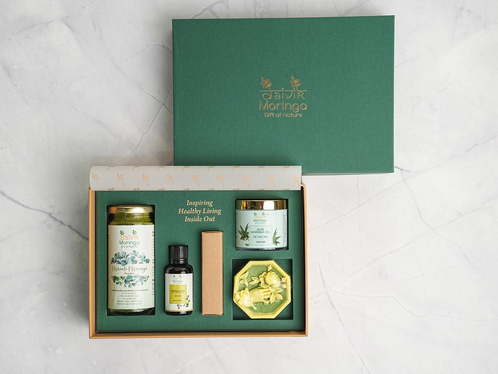 Daivik  Grandeur Hamper 1