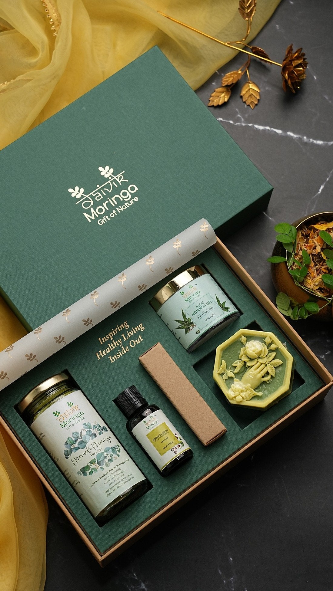 Daivik  Grandeur Hamper 1