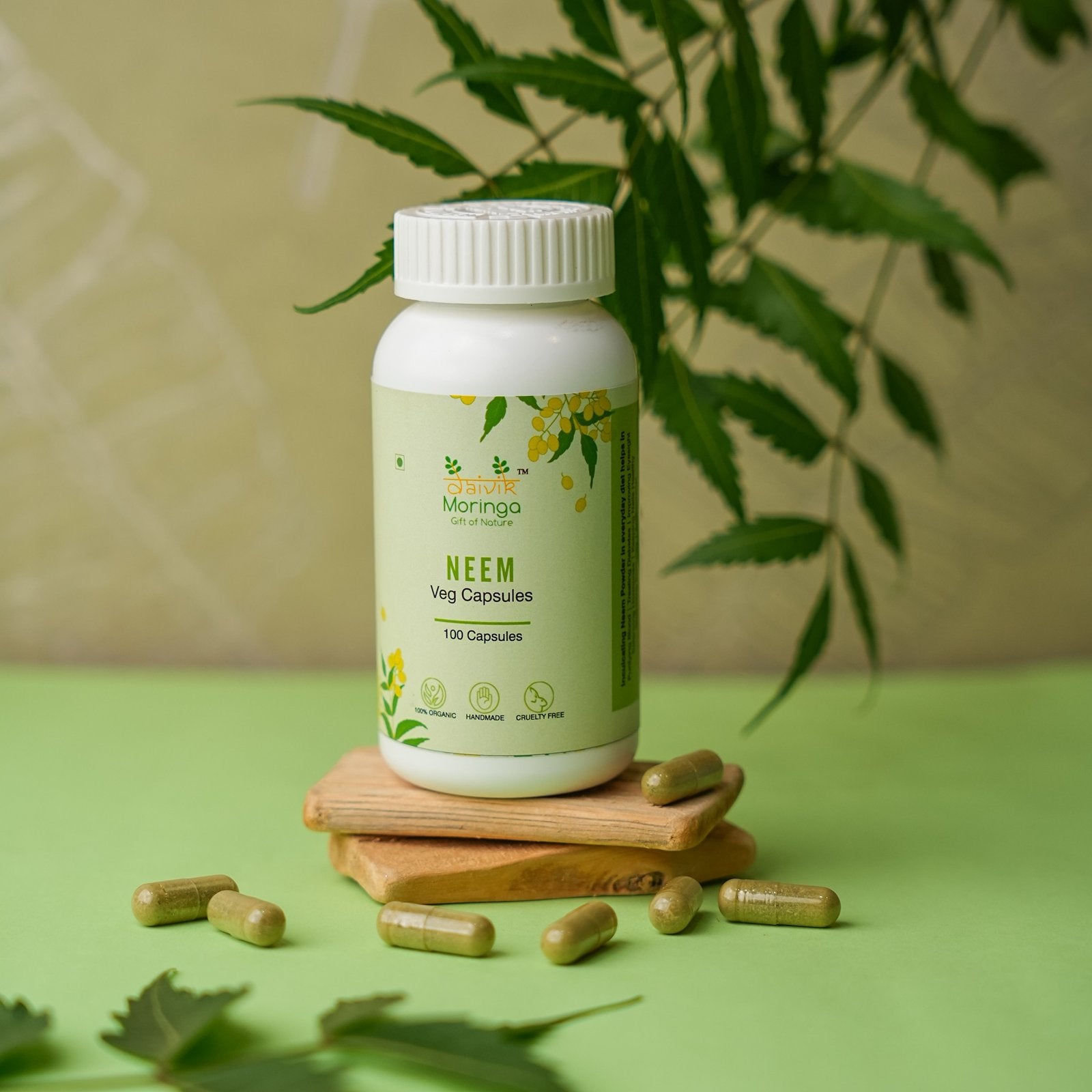 Daivik Moringa Neem Veg Capsules | 100% Natural | Detox, Skin Care, Anti Inflammatory | 100 Caps Each
