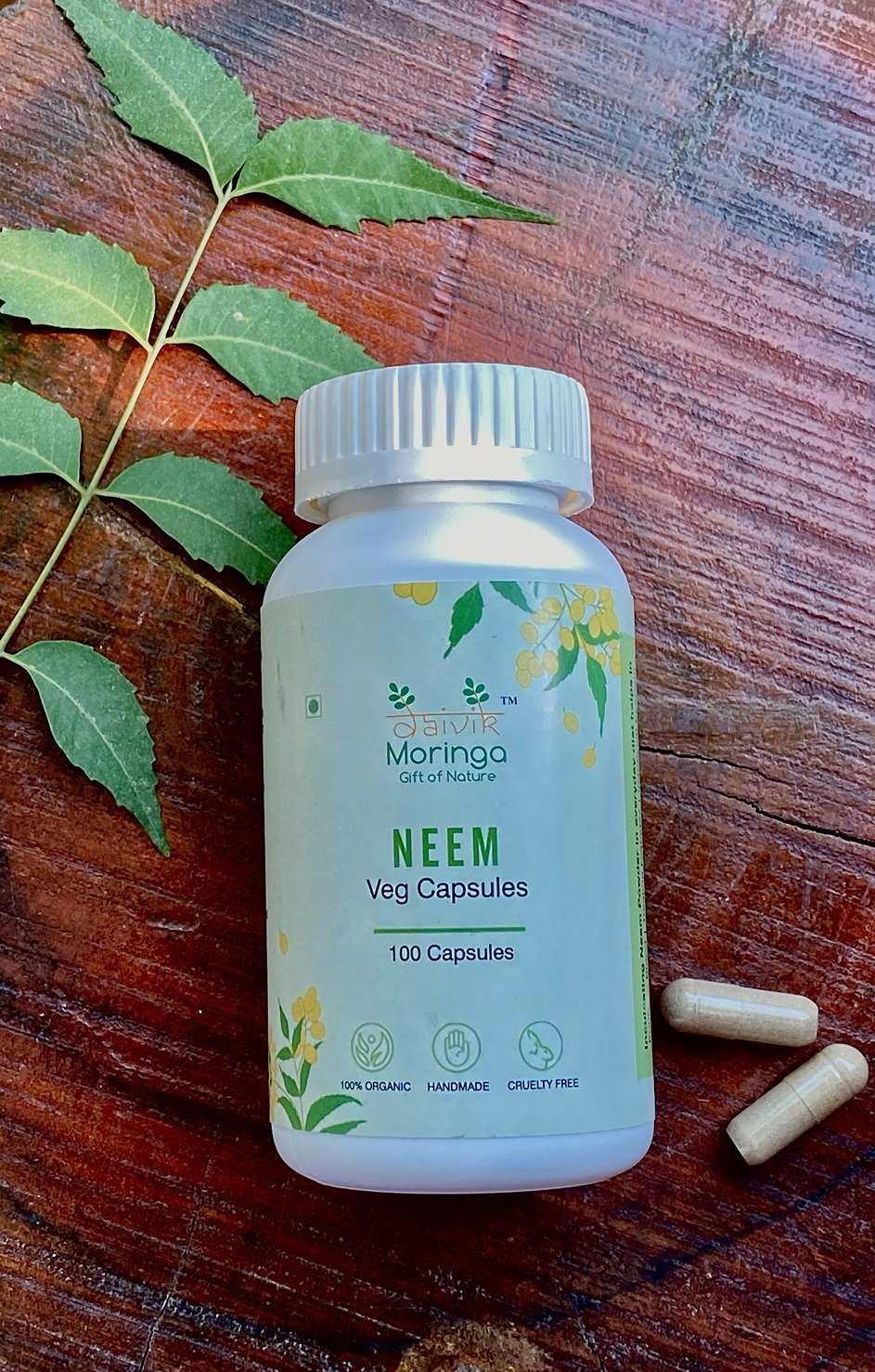 Daivik Moringa Neem Veg Capsules | 100% Natural | Detox, Skin Care, Anti Inflammatory | 100 Caps Each