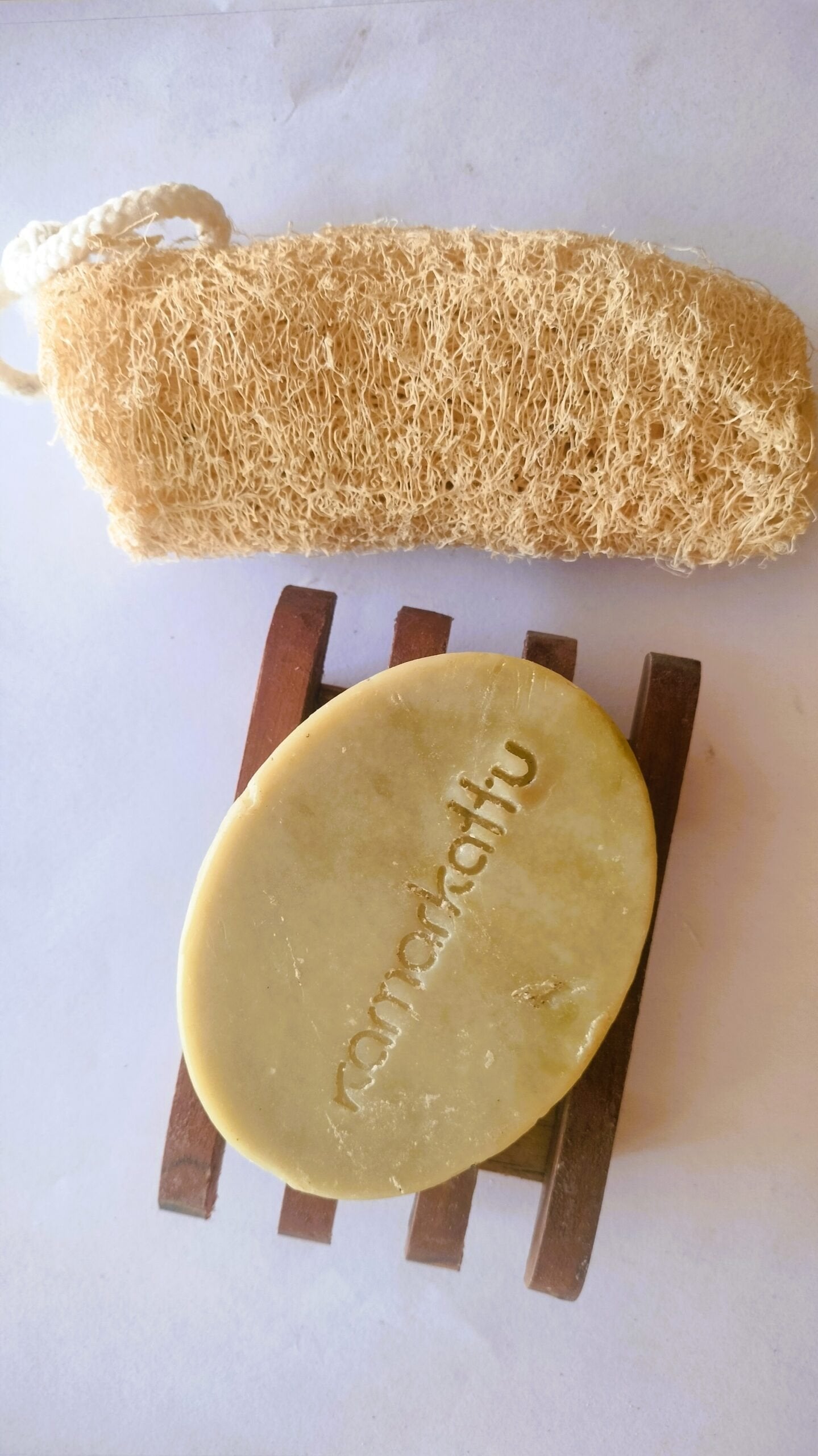 Handmade Bath soap - Tulasi (100 g, pack of 4)