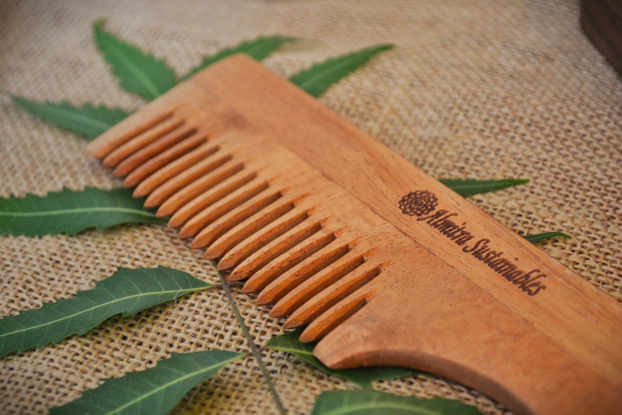 Neem Wood Hair Comb – Handle