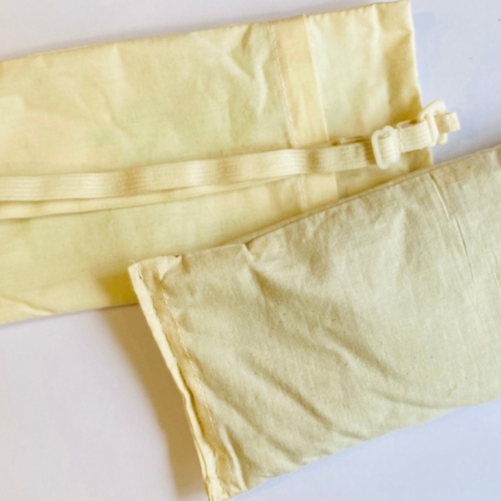 Yogi | Flaxseed Eye Pillow